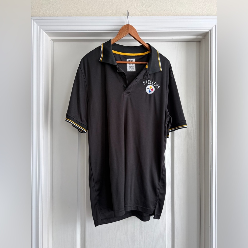 NFL Pittsburgh Steelers Men’s Large Sport Tech Polo